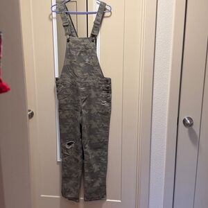 Vanilla Star Camouflage Overalls